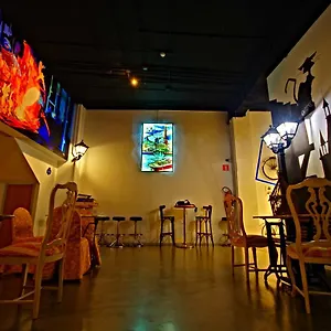 all-iron-hostel.basquecountryhotels.org/