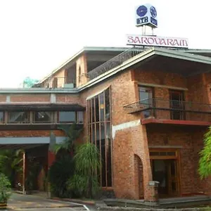 *** Hotel Bth Sarovaram India