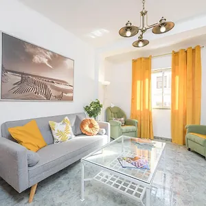 https://wintowinrentals-ubicacion-fabulosa-completo-apartamento.es-andalucia.com