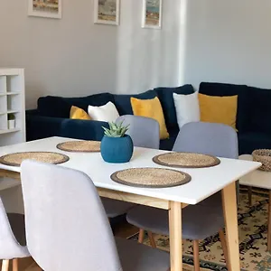 https://city-center-apartment-1.albaniahotels.org
