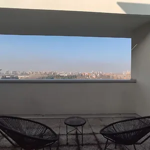 Sui Generis Penthouse With Terraces شقة ميلان
