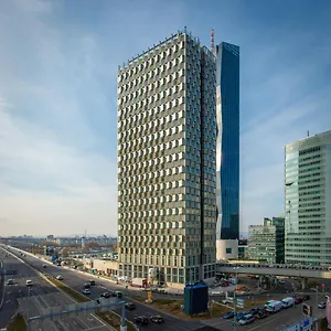  아파트 District Living