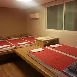 Bong House 게스트하우스 서울특별시